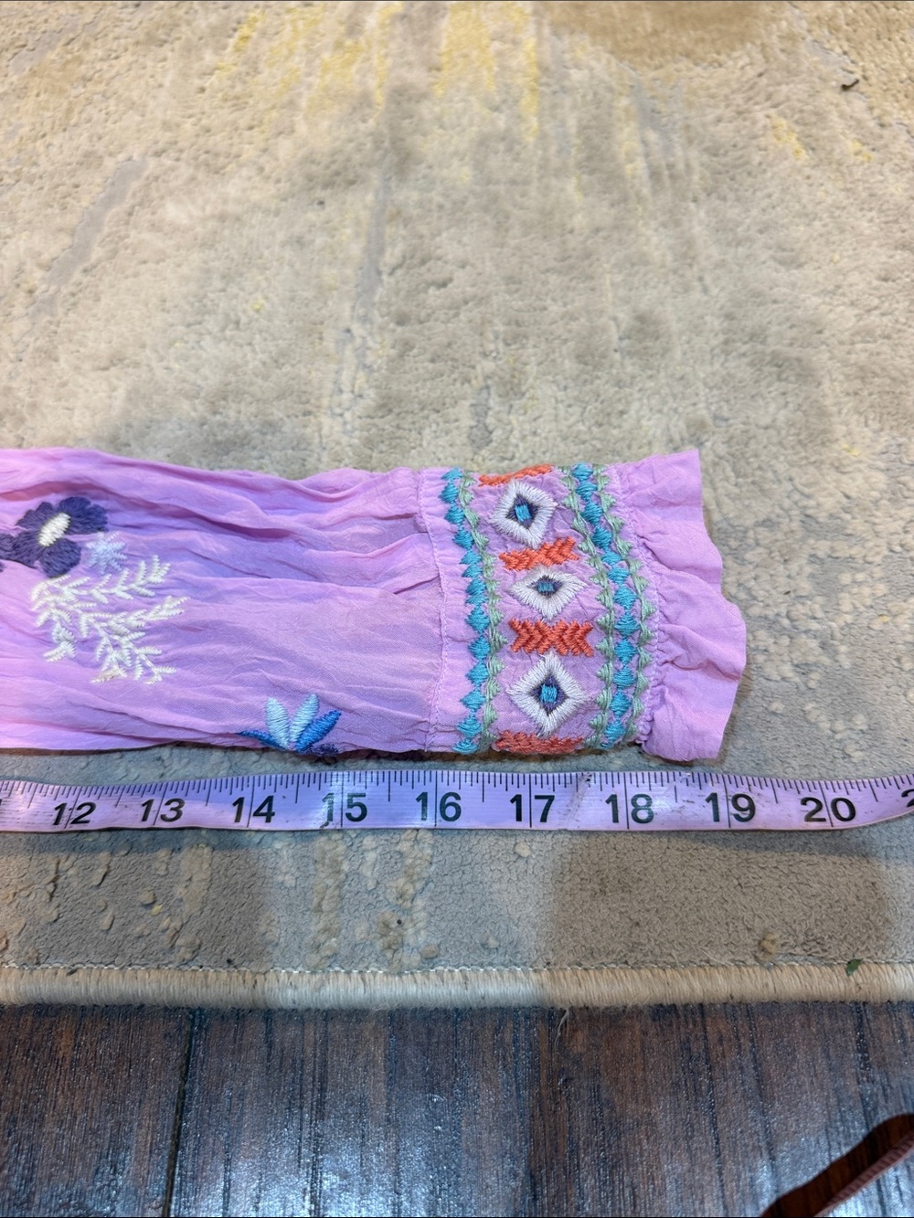 Johnny Was Minodora Blouse In Lavender Frost In Pink size M in EUC - Picture 10 of 12